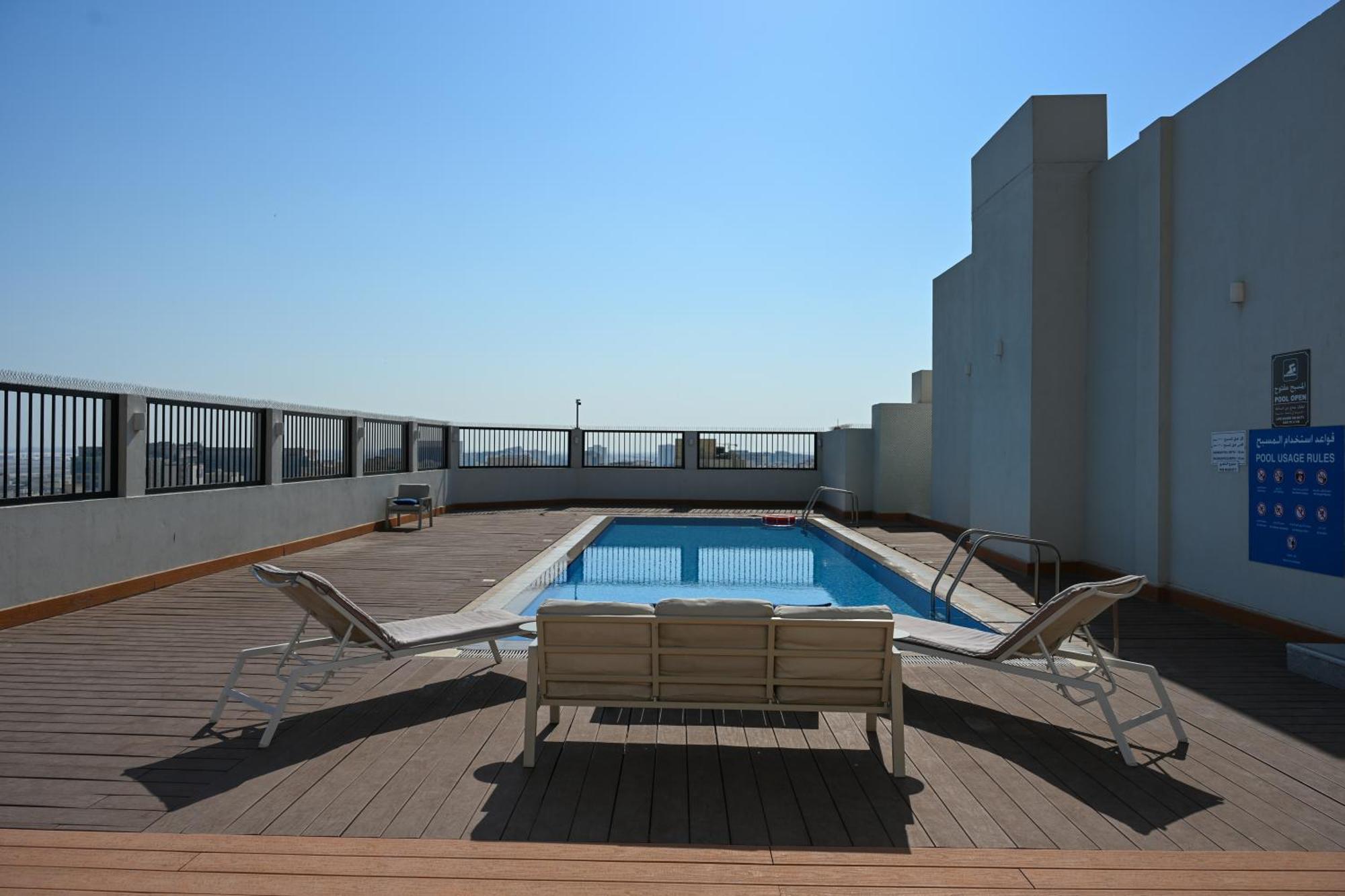 Sherao Hotel فندق شراعوه 도하 외부 사진